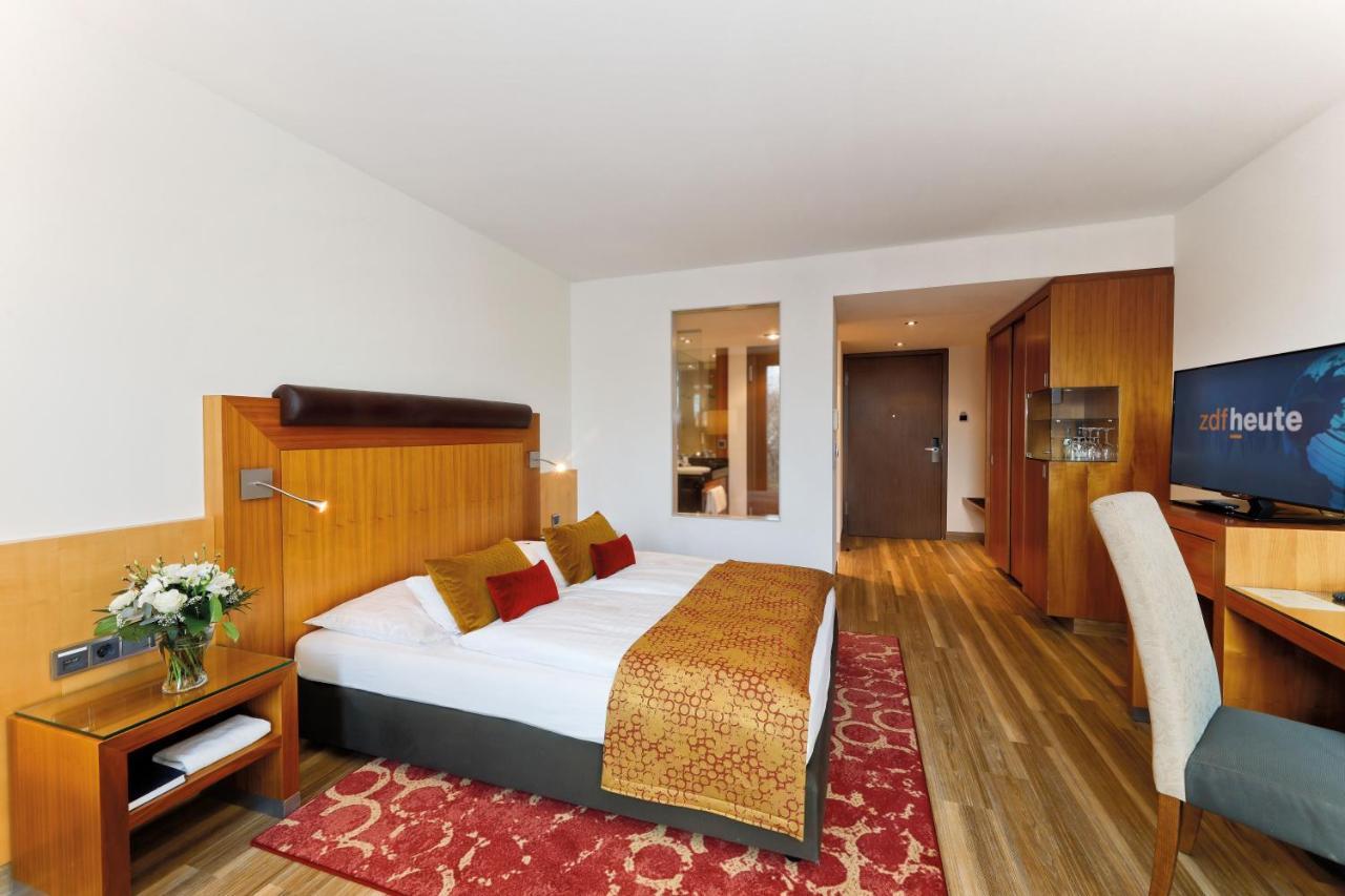 Favorite Parkhotel Майнц Стая снимка