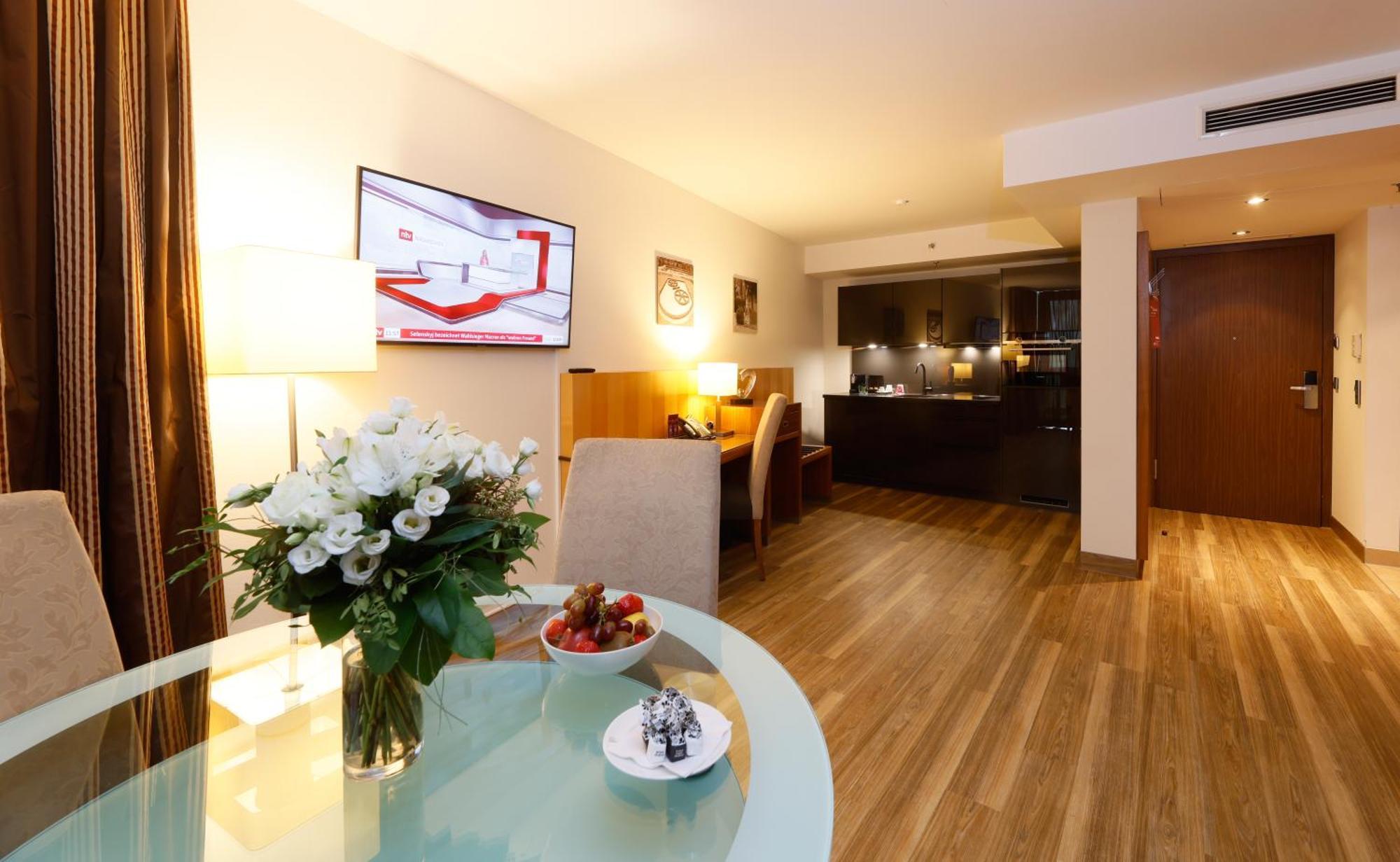 Favorite Parkhotel Майнц Екстериор снимка