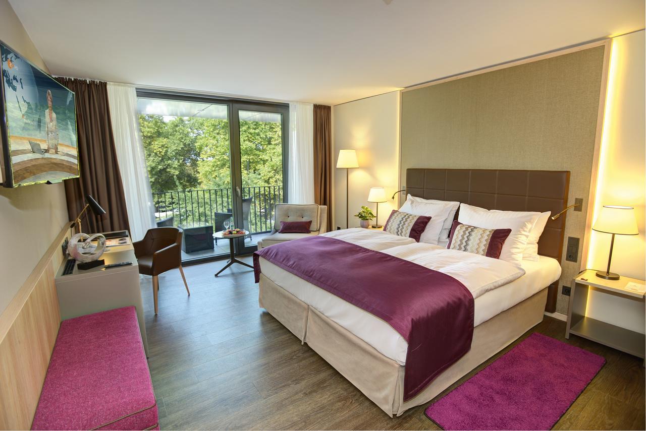 Favorite Parkhotel Майнц Екстериор снимка